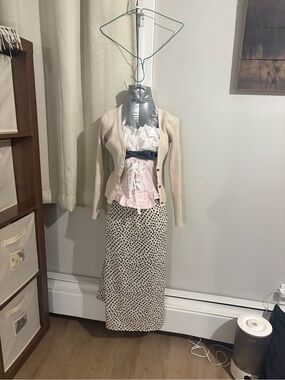 H&M Cream Ribbed Button Cardigan with Neutral Tone